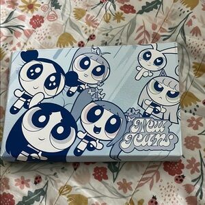 Powerpuff Girls Blue and White Box
